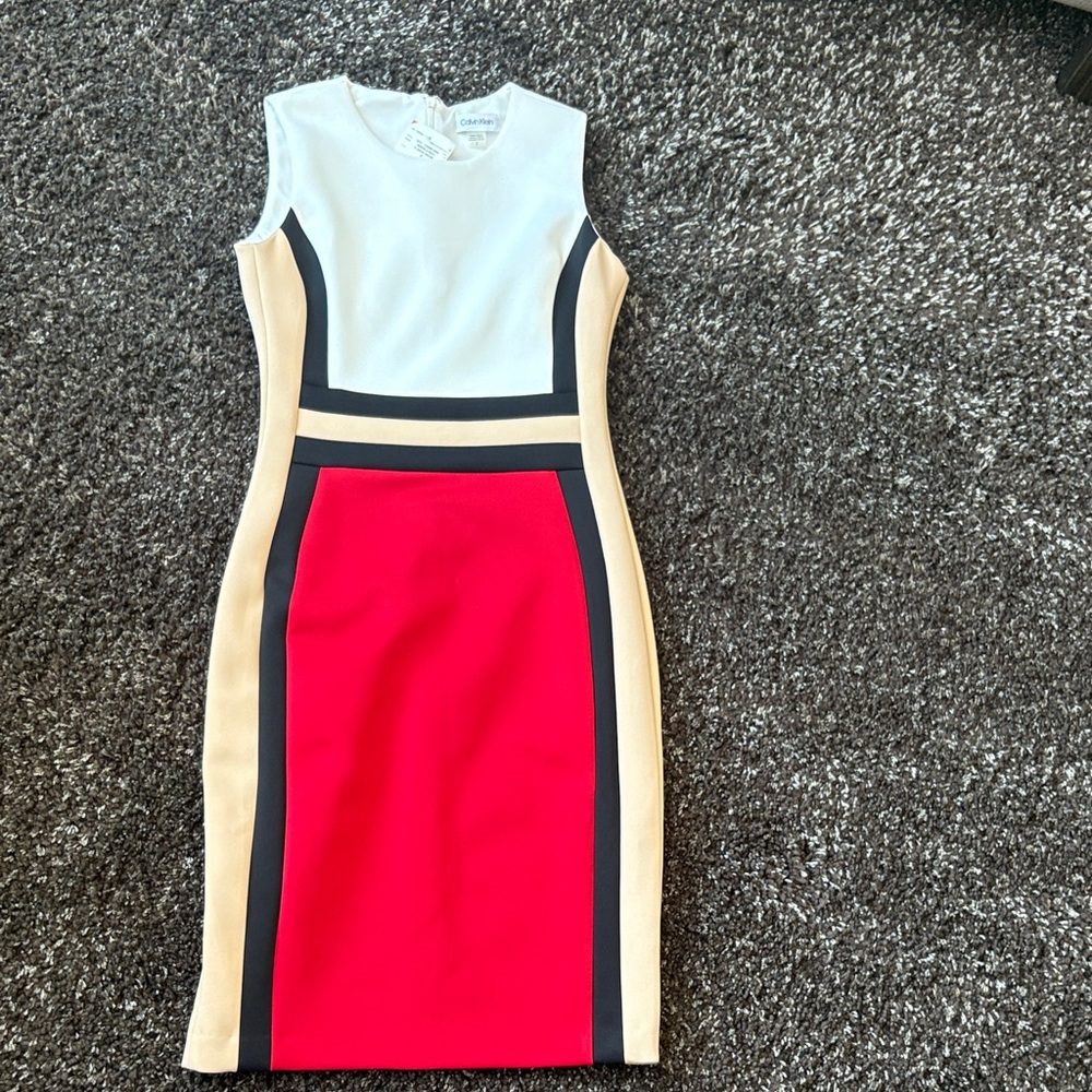 NEW - Calvin Klein Red and White Colorblock Dress